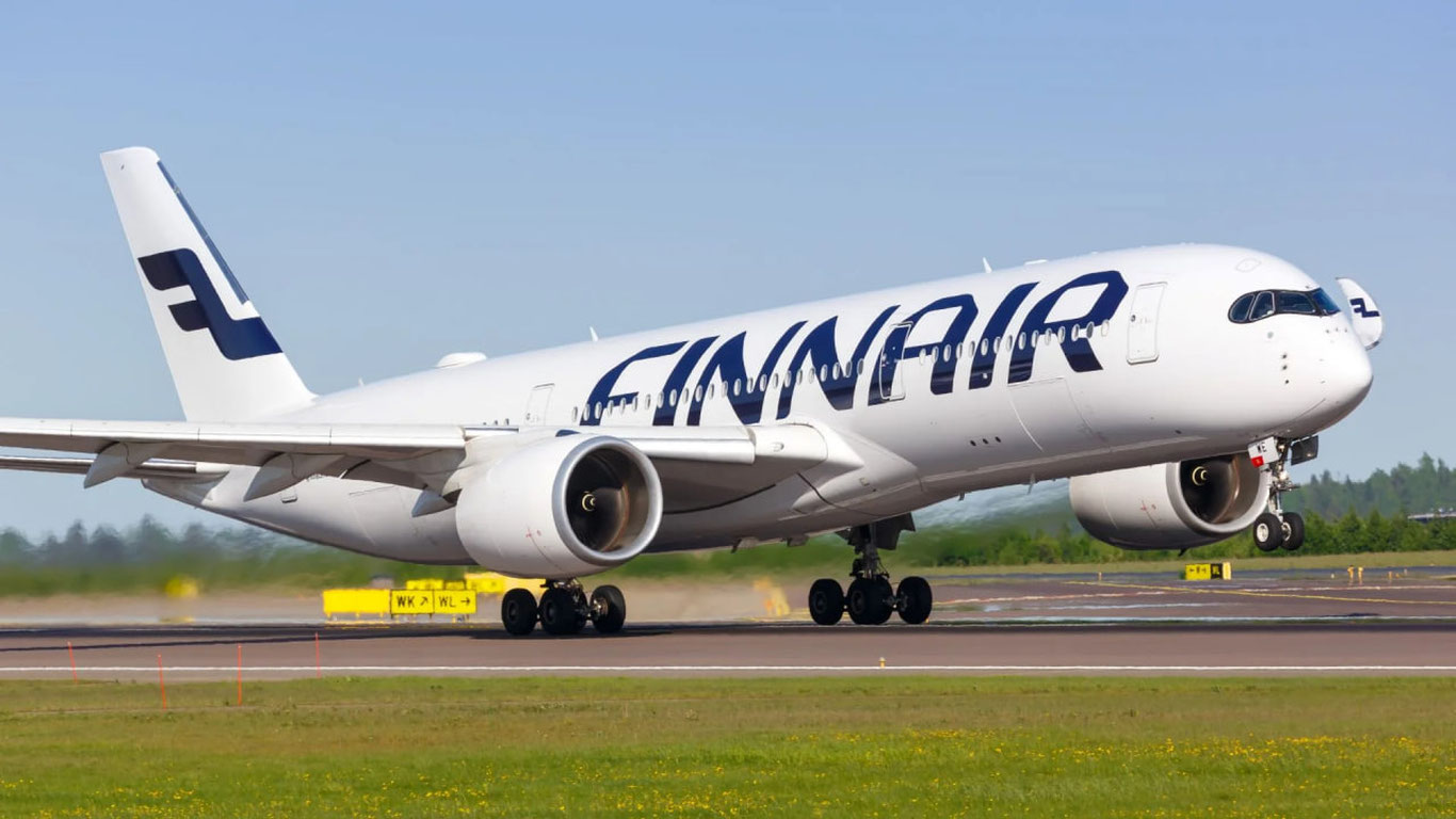 "Finnair" иш ташлашлар туфайли 300 га яқин рейсини бекор қилади
