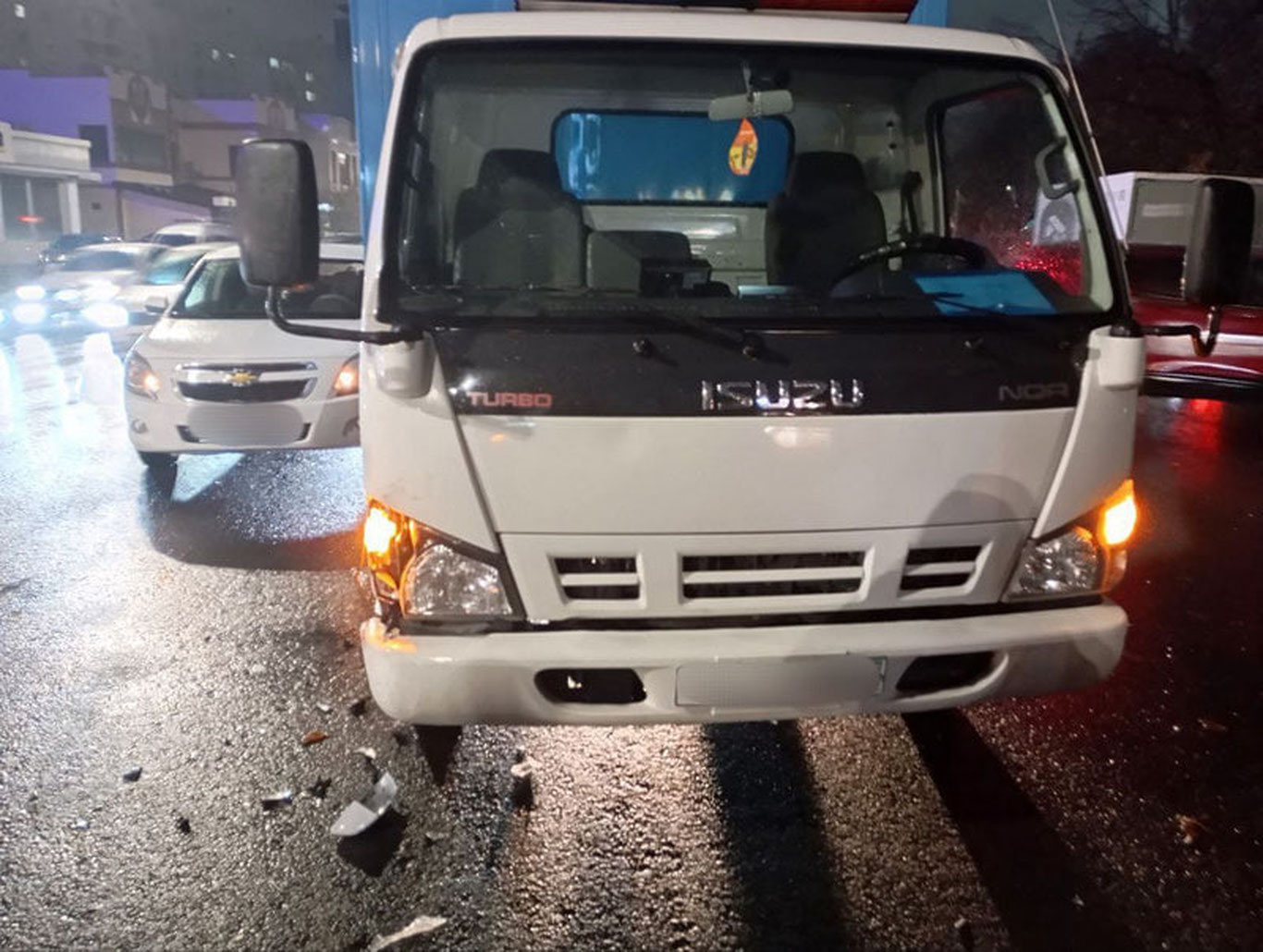 Тошкентда Isuzu ва Cobalt ЙТҲга учради