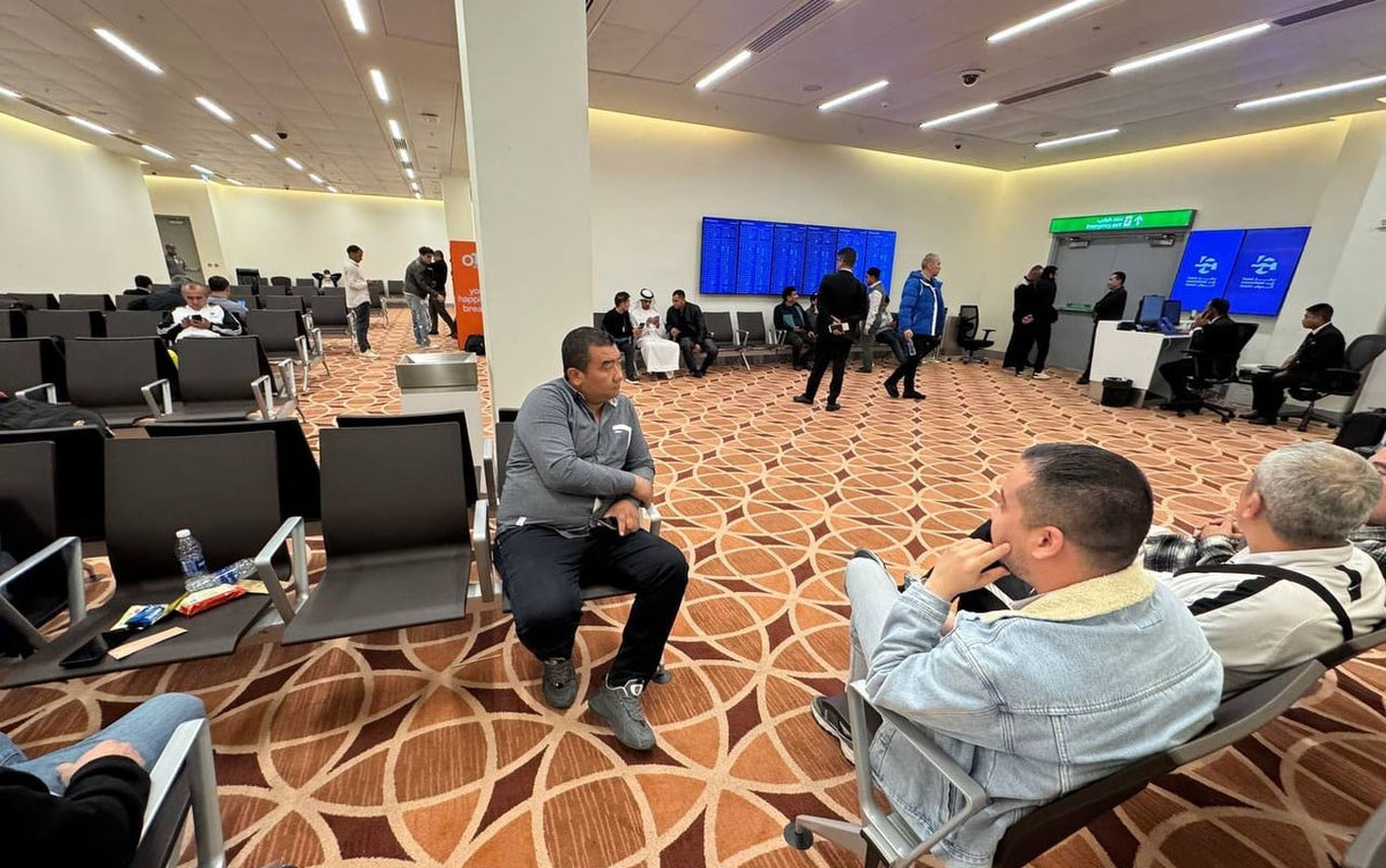 Ўзбекистонлик эркаклар БААга киритилмаяпти