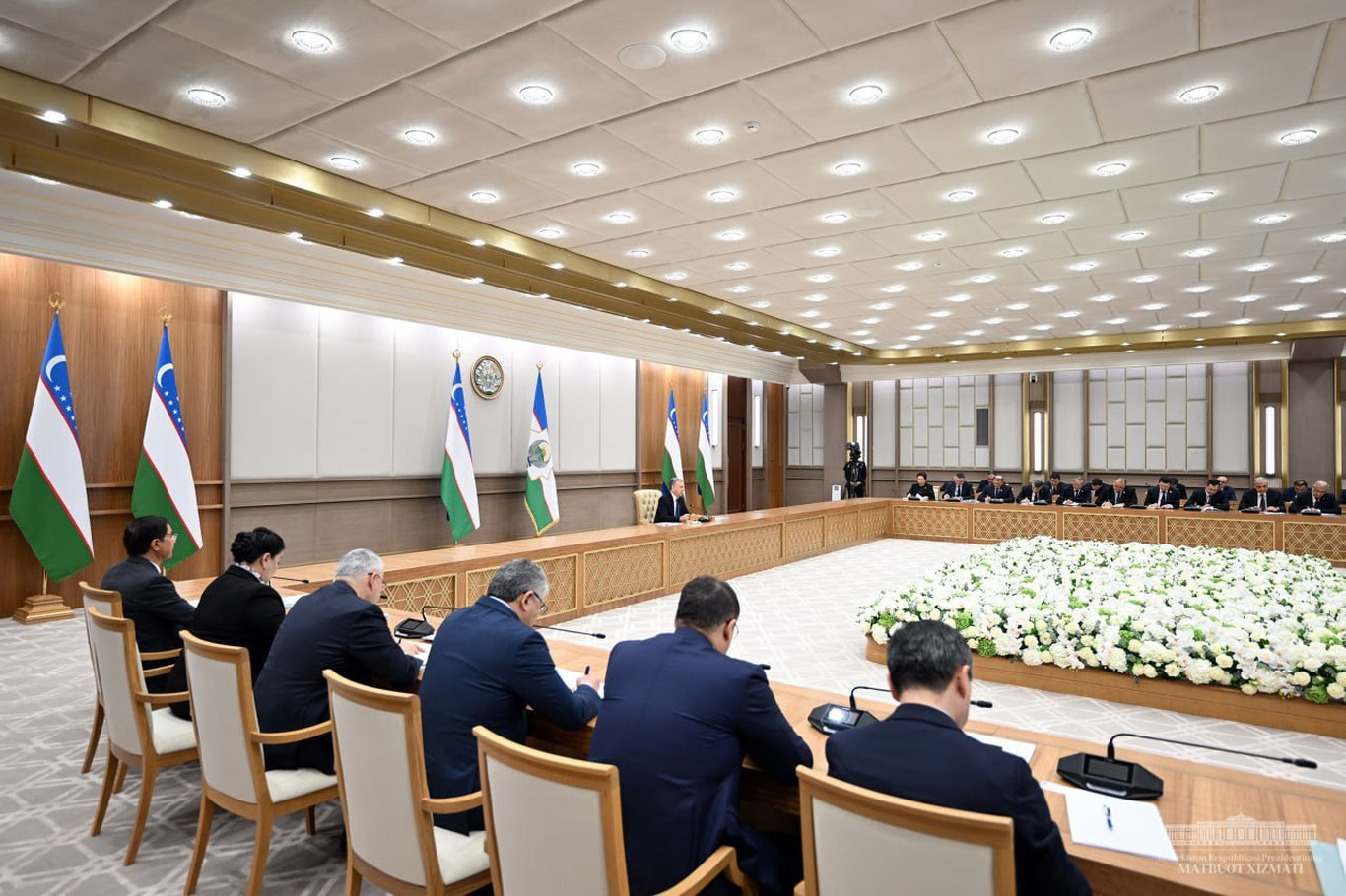 Банклар томонидан шартсиз 300 миллион сўм кредит берилади