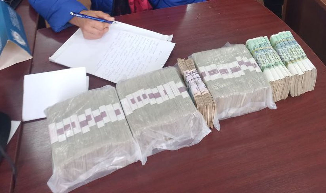 Қорақалпоғистонда ота бирданига 129 млн алимент тўлади