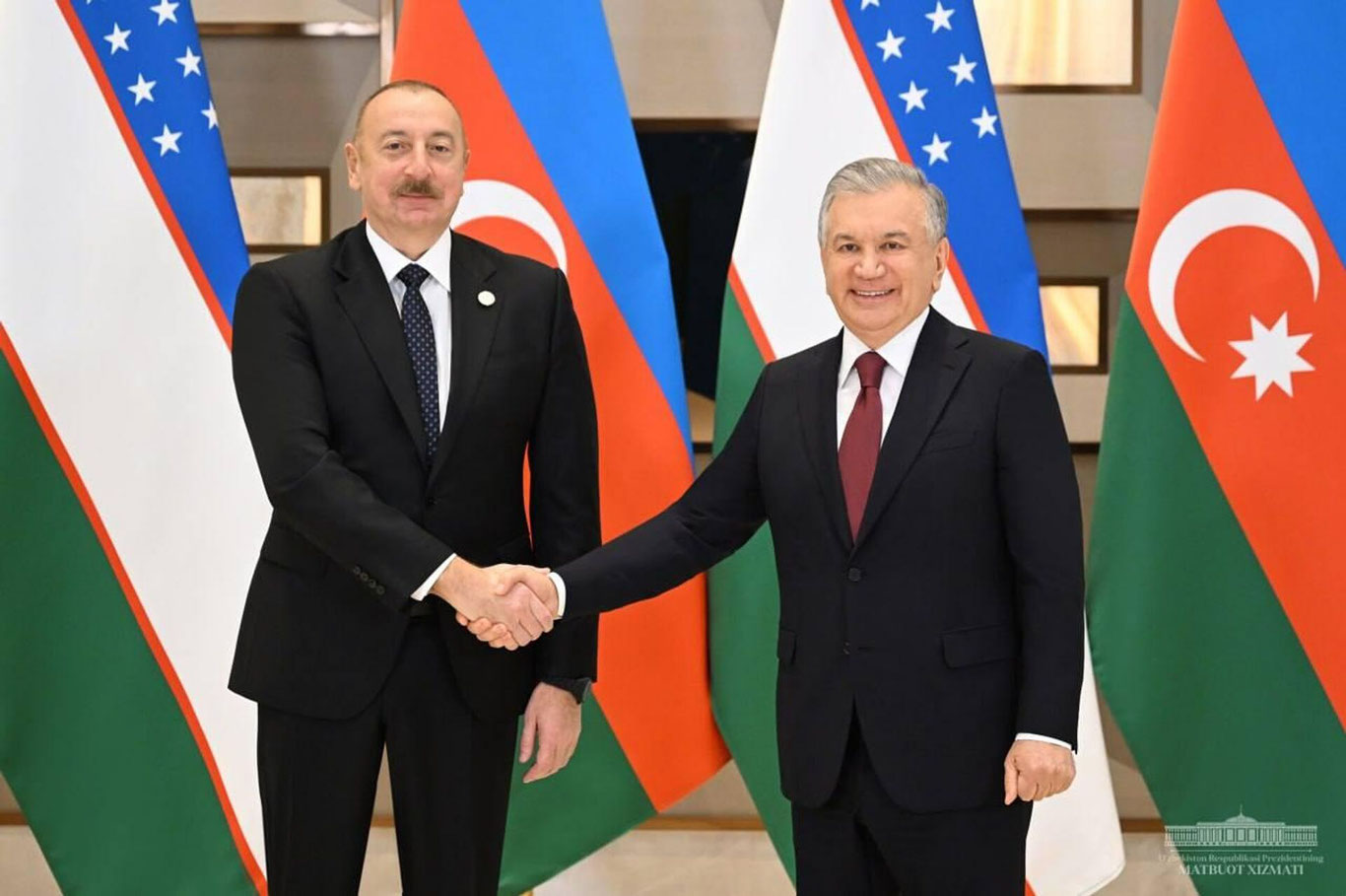 Shavkat Mirziyoyev Ozarbayjon Prezidenti bilan telefonlashdi