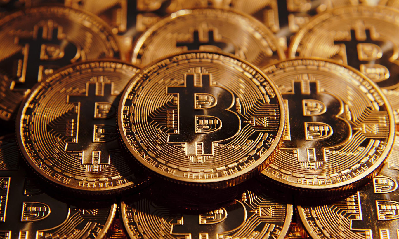 Биткоин курси илк бор 107 000 доллардан ошди