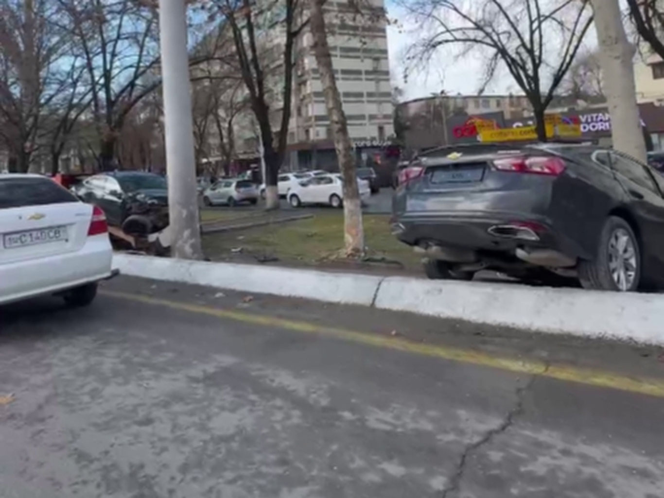 Тошкентда иккита Malibu-2 аварияга учради