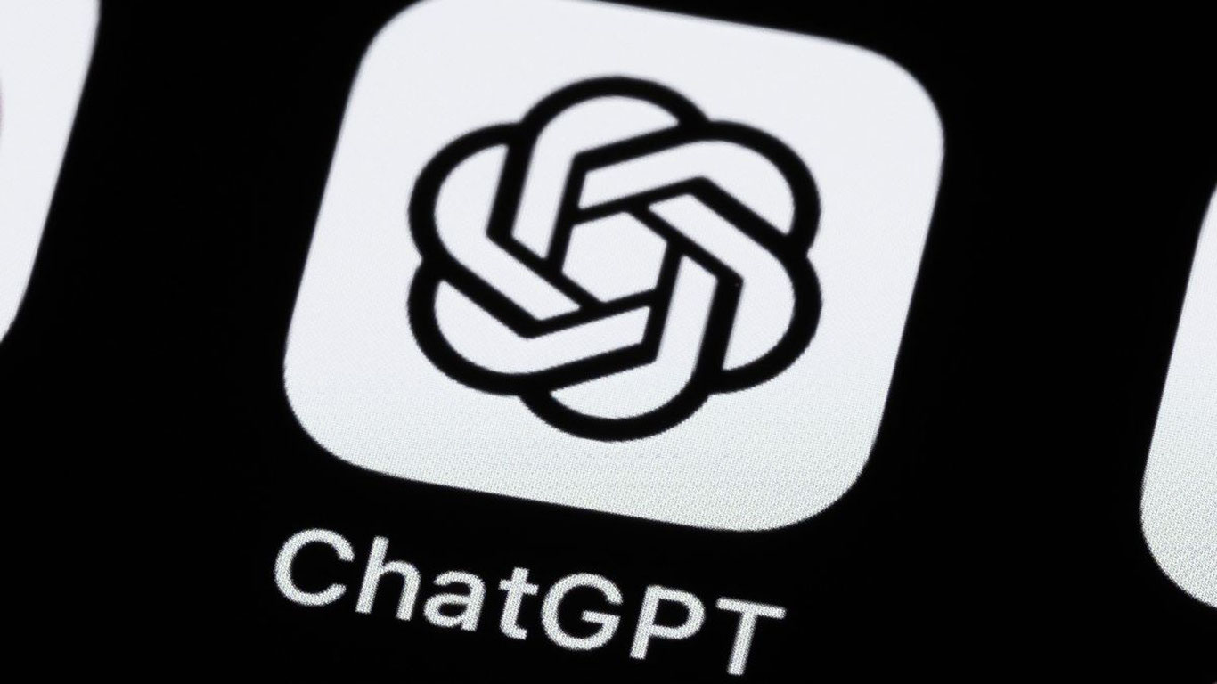 ChatGPT фаолиятида глобал узилиш кузатилди