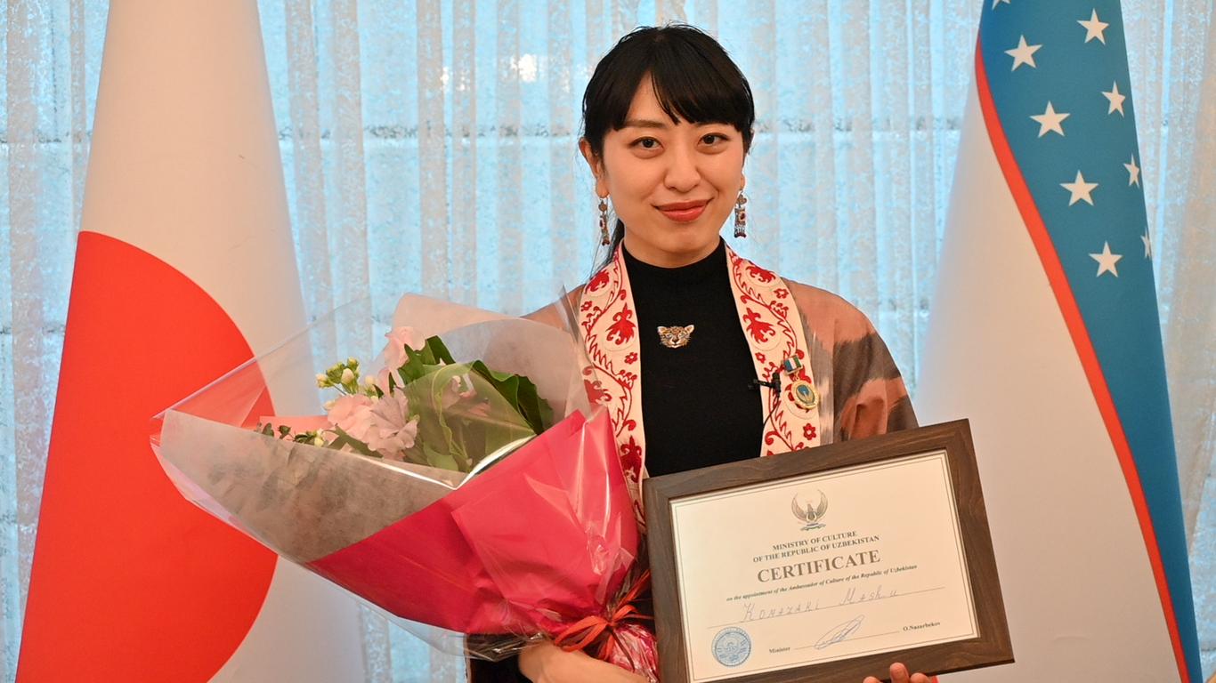 Япониялик қўшиқчи “Ўзбек маданияти элчиси” этиб тайинланди