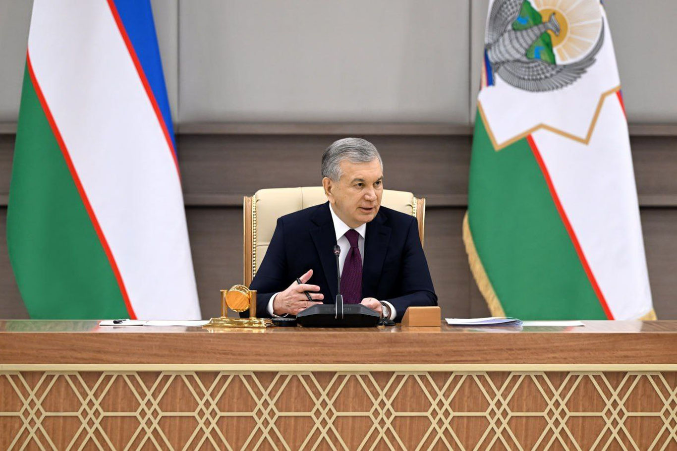 "Конвертда" ойлик тўлаётган тадбиркорлар устидан назорат кучайтирилади