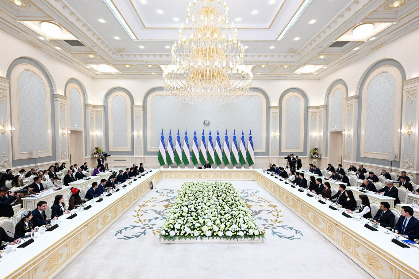 Энди камбағал оила фарзандларига таълим кредити фоизсиз берилади