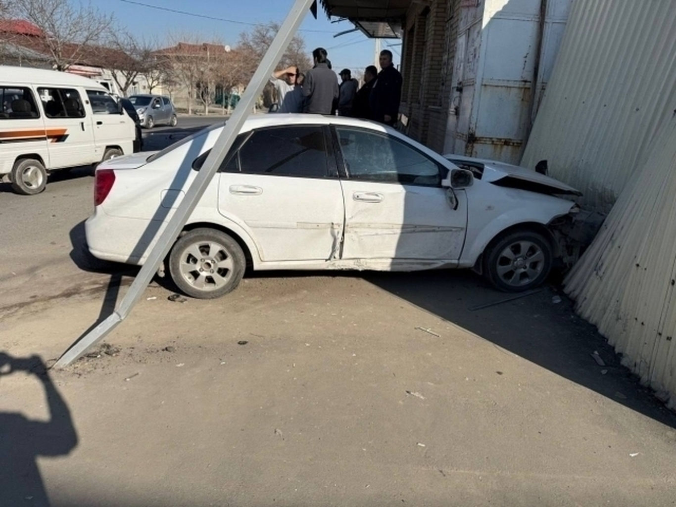 Самарқандда Гентра икки пиёдани уриб юборди