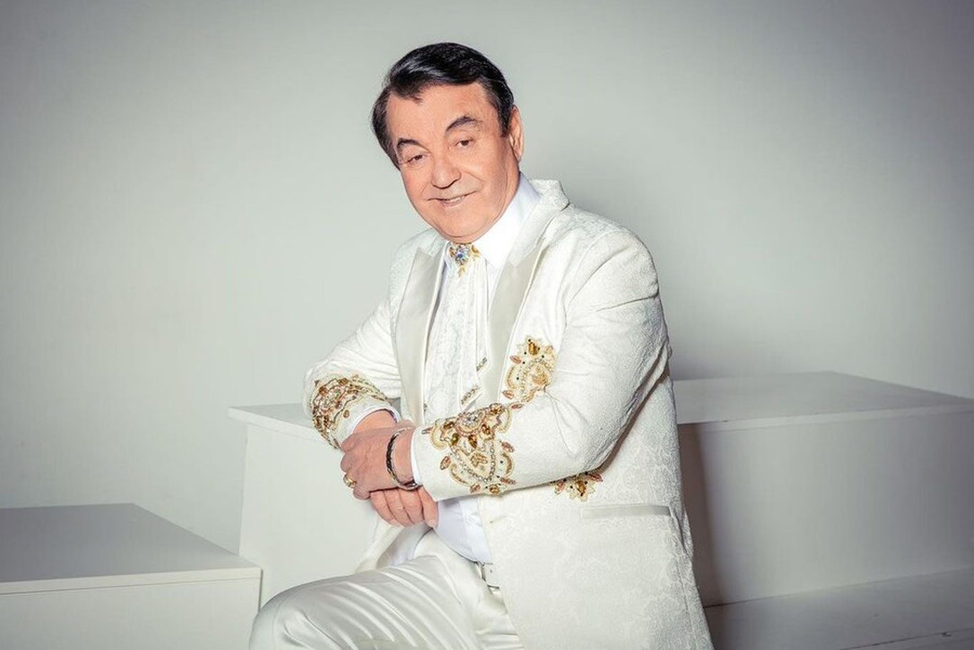 Ғуломжон Ёқубов “Буюк хизматлари учун” ордени билан тақдирланди