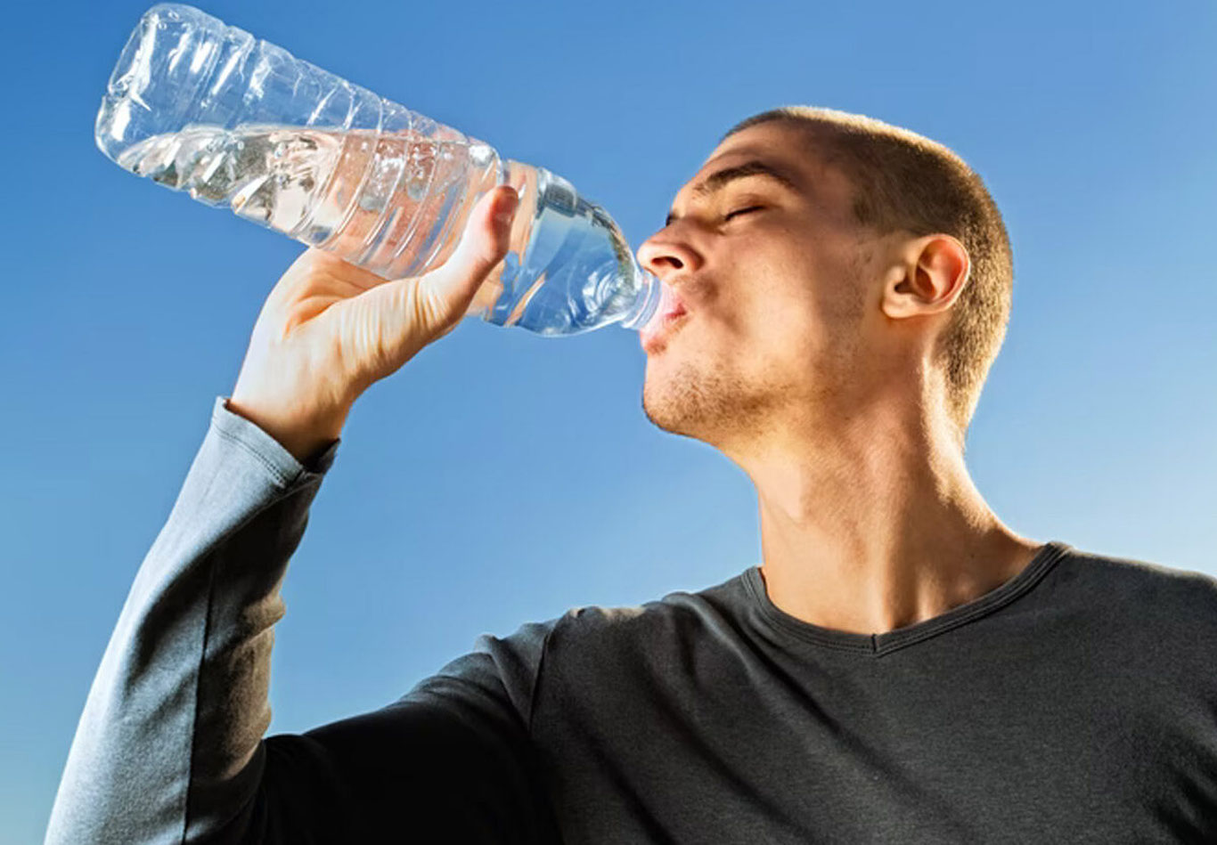 Ирландияда кўп миқдорда сув ичган эркак вафот этди