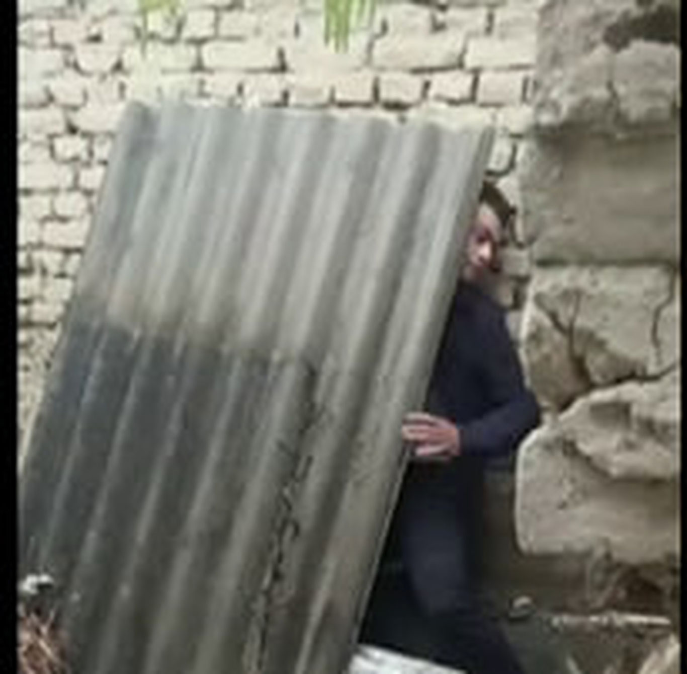 Андижонда алиментдан яширинган ота “шифер” ортидан топилди