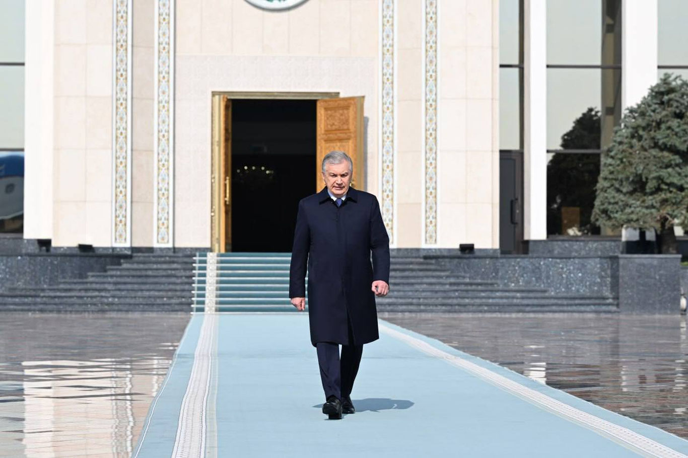 Президент Қозоғистонга жўнаб кетди