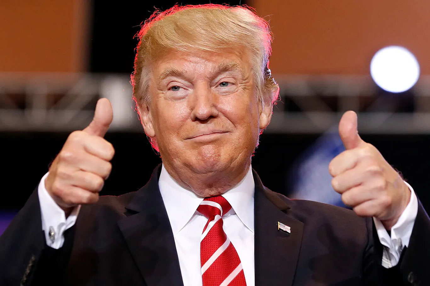 Трамп Мянмага ёрдам беради