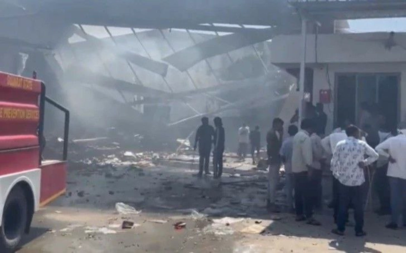 Ҳиндистонда заводда йирик портлаш содир бўлди