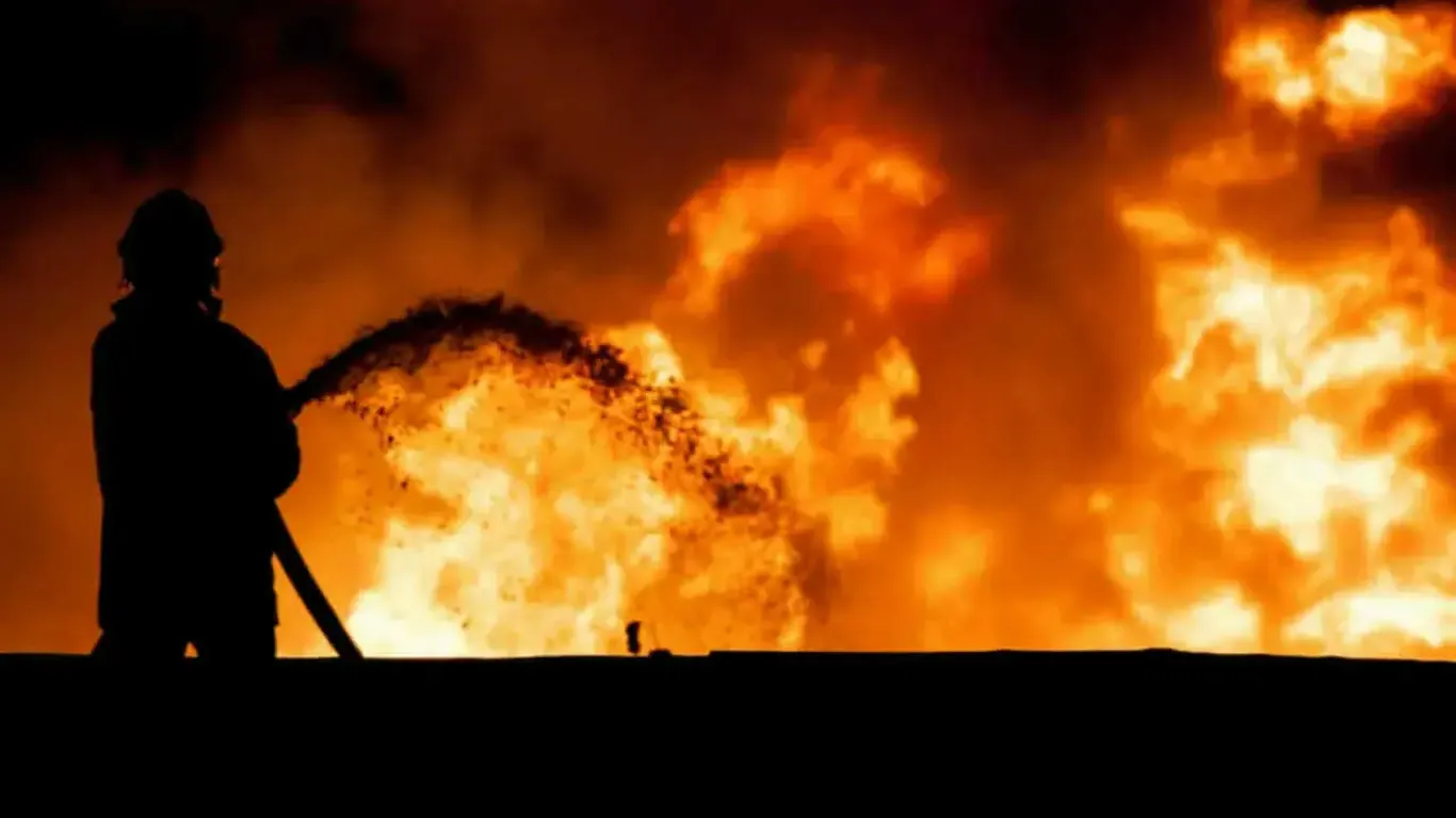 Тошкент вилоятида ёнғин юзага келди