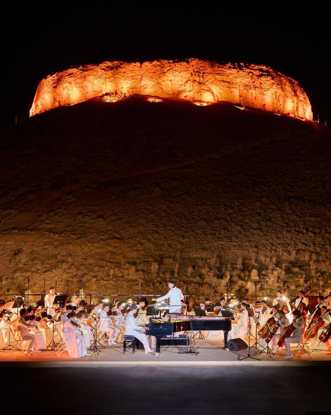 Қорақалпоғистонда илк бор “open air” концерт ташкил этилди