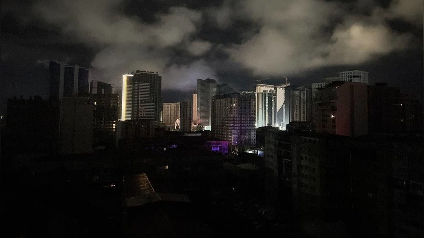 Грузияда электр таъминотида йирик узилиш юз берди