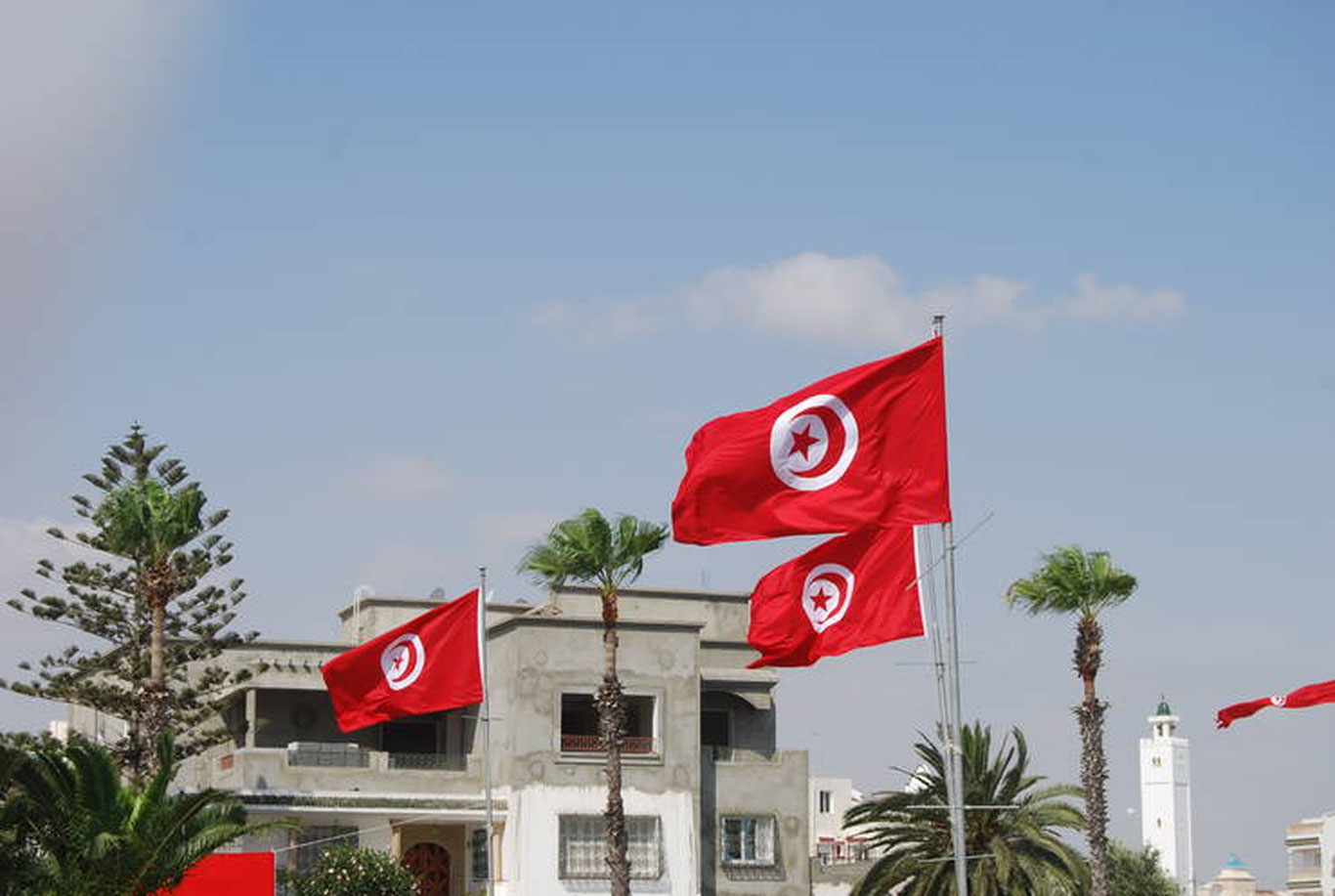 Tunisda siyosiy bosim kuchaymoqda