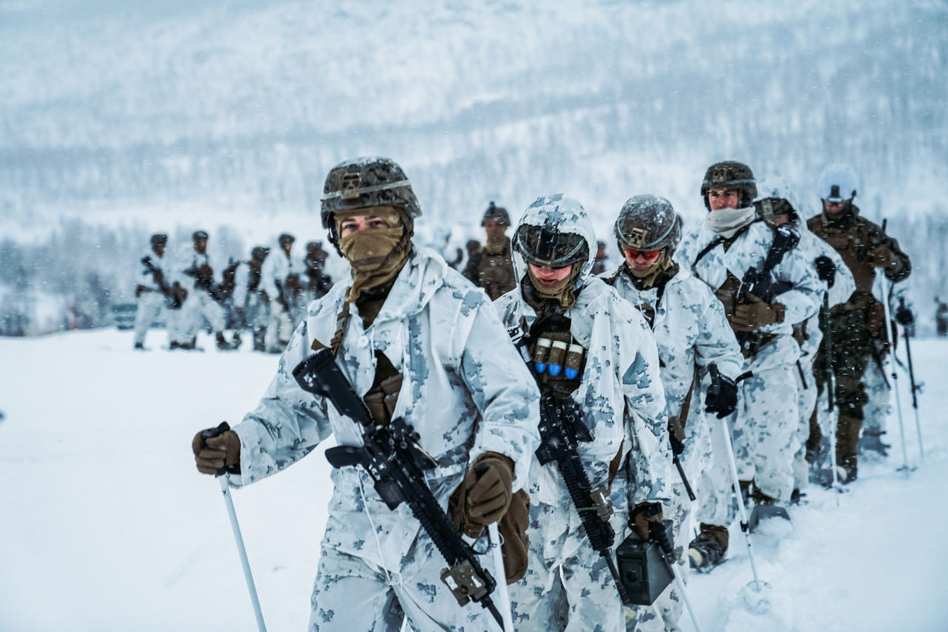 Norvegiya Arktikada razvedkachilarni sinovdan o‘tkazmoqda