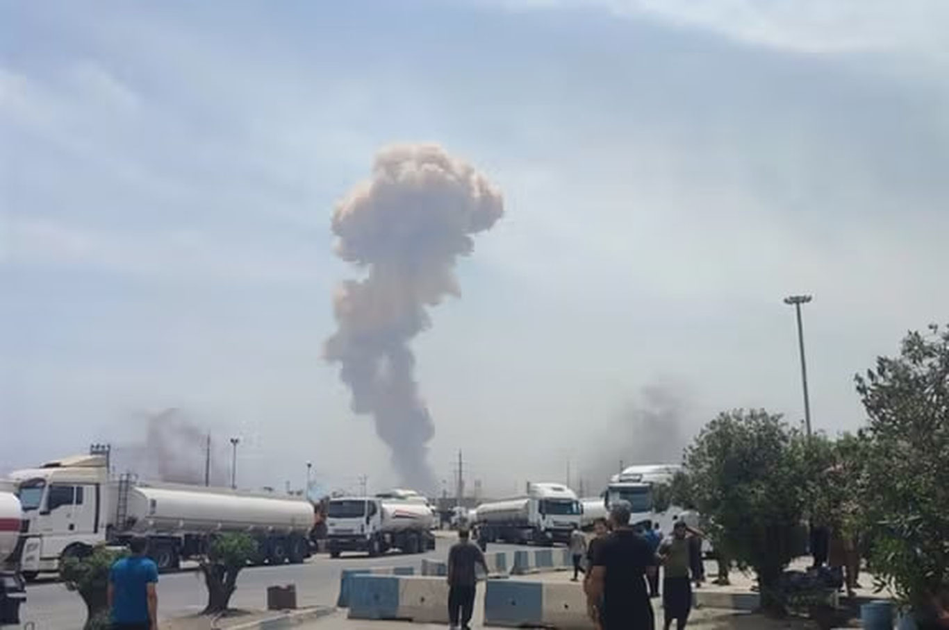 Эрон жанубидаги портда кучли портлаш юз берди