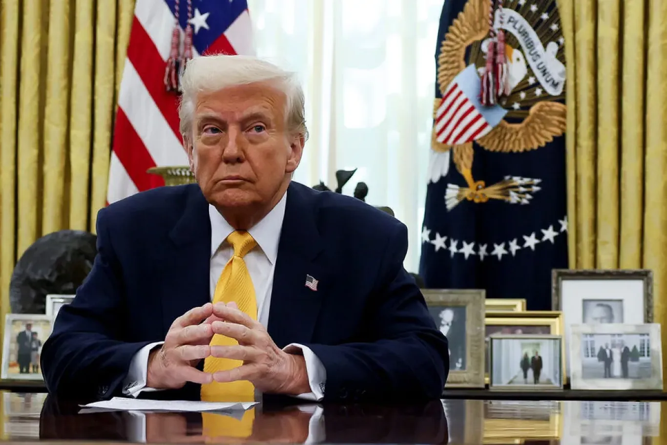 Трамп Конгрессдан 1,01 трлн доллар сўрашни режалаштирмоқда