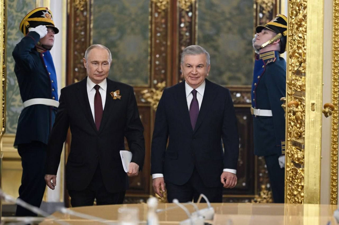 Шавкат Мирзиёев Владимир Путин билан учрашув ўтказди