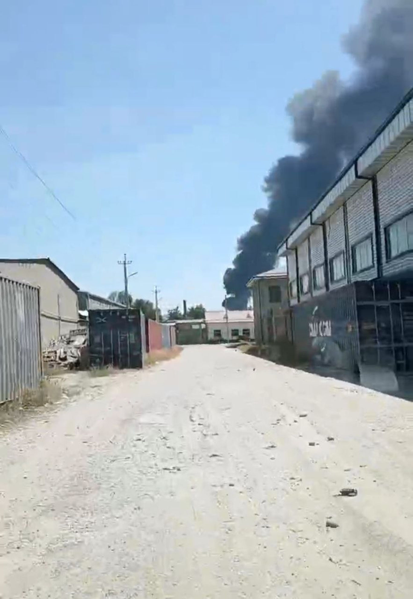 Toshkentdagi omborxonada yong‘in yuz berdi