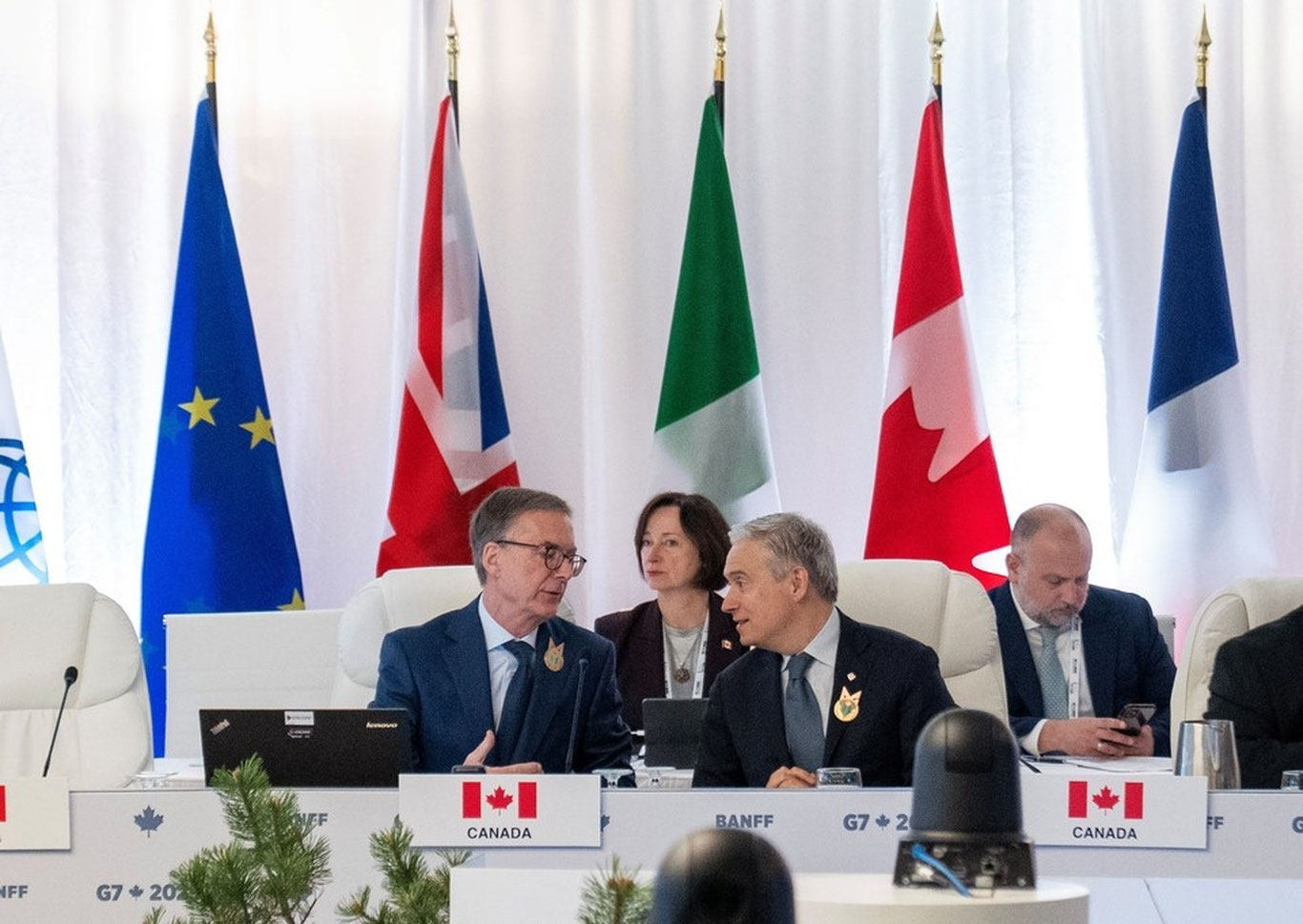 G7 давлатлари Россияга қатъий огоҳлантириш берди