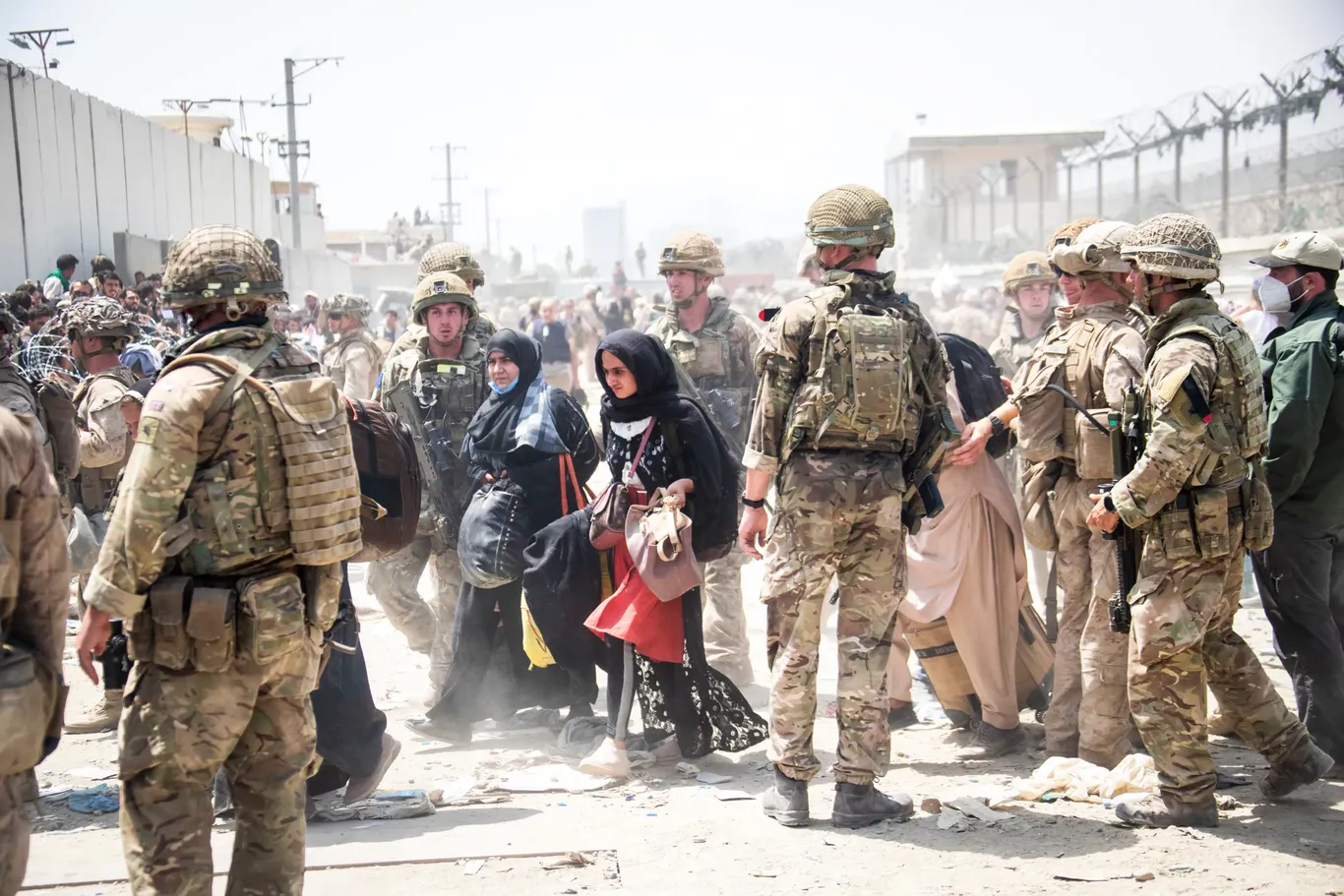 НАТО Афғонистонга қайтишга тайёрланмоқда