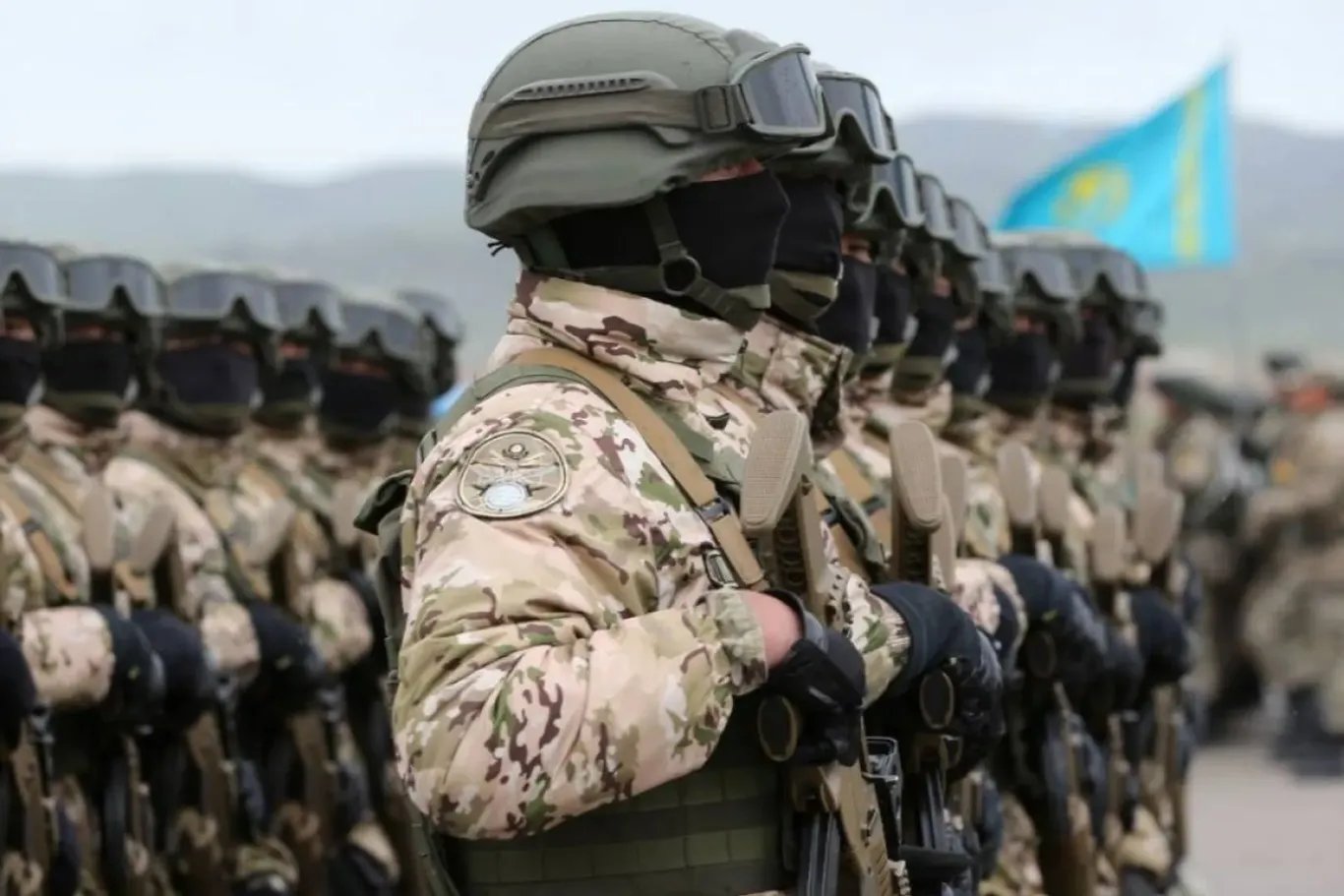 Қозоғистон ҳудудий мудофаага тайёрланмоқда