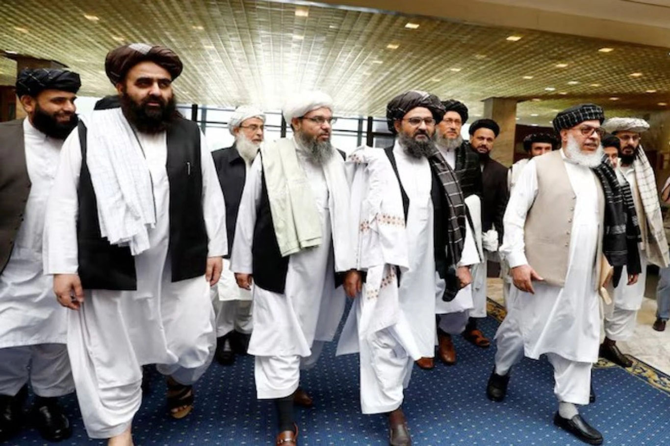Афғонистонда эркаклар ва аёллар ҳуқуқлари чекланмоқда