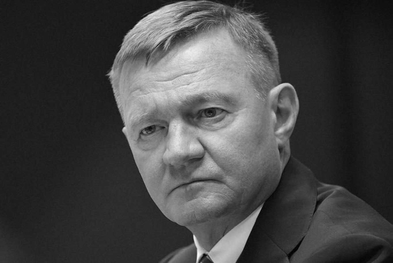 Бугун лавозимидан озод қилинган Россия транспорт вазири уйидан ўлик ҳолда топилгани маълум бўлди