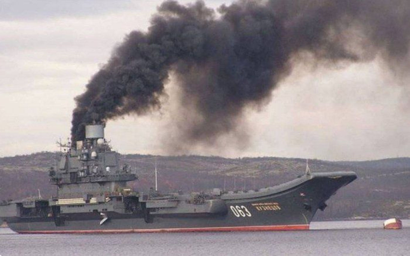Россия ягона авиаташувчи кемасидан воз кечиши мумкин