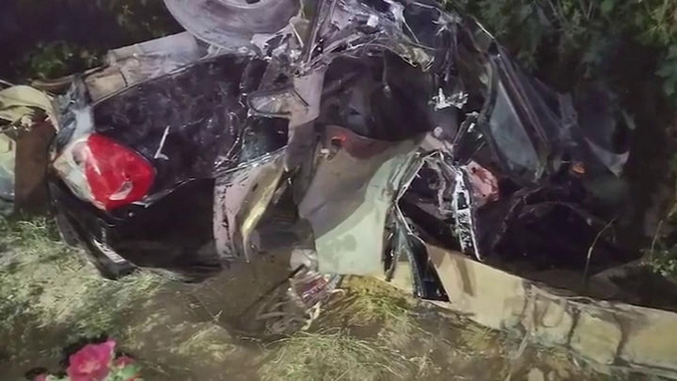 Сурхондарёда 4 нафар йигит аварияда вафот этди