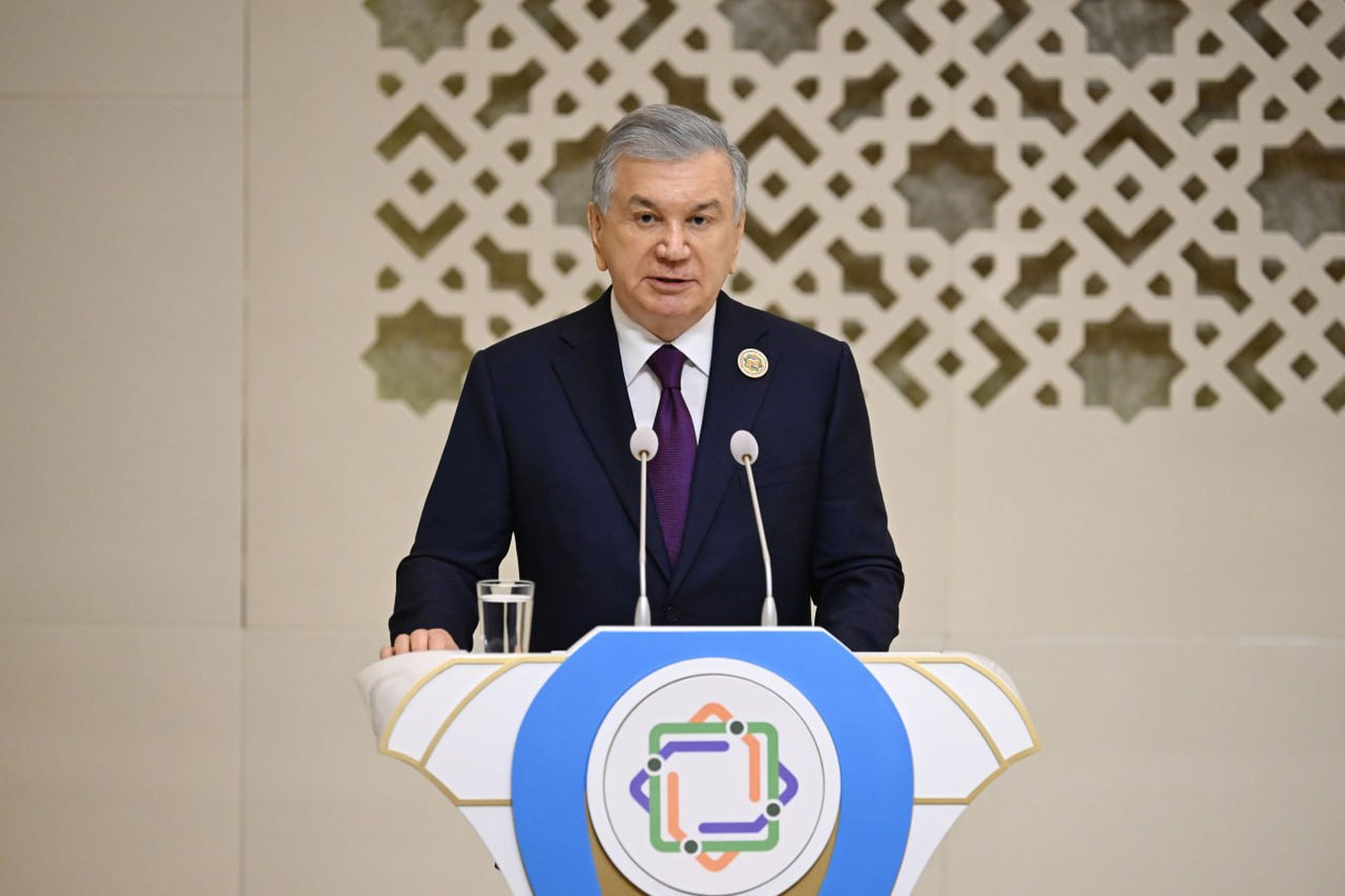 Shavkat Mirziyoyev Turkmanistondagi maxsus tadbirda qatnashdi