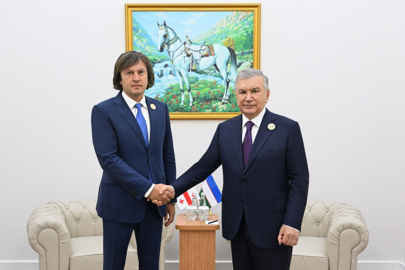 Prezident Shavkat Mirziyoyev Gruziya Bosh vaziri bilan uchrashdi