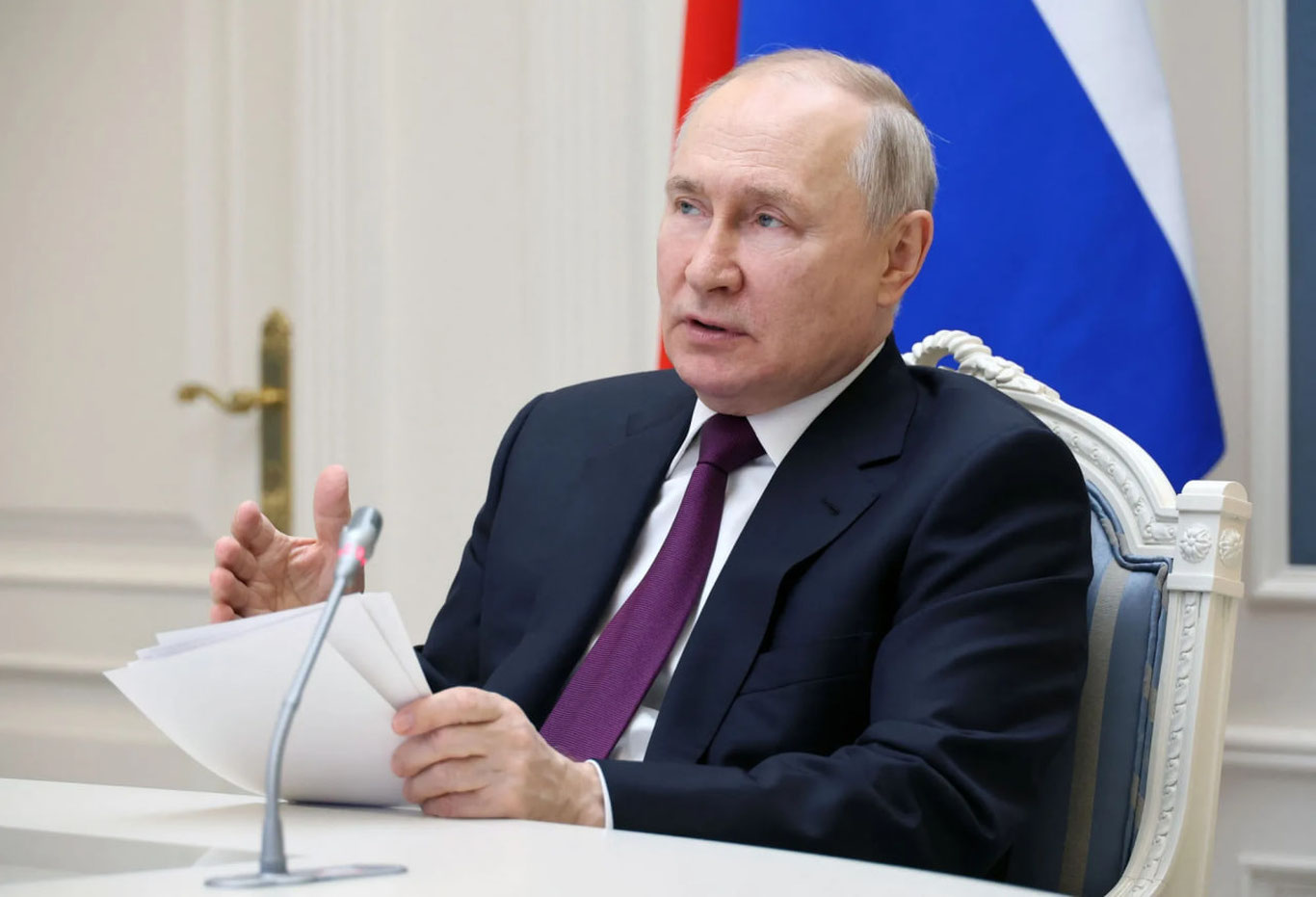 Путин Трамп билан қаерда учрашмоқчи эканини айтди