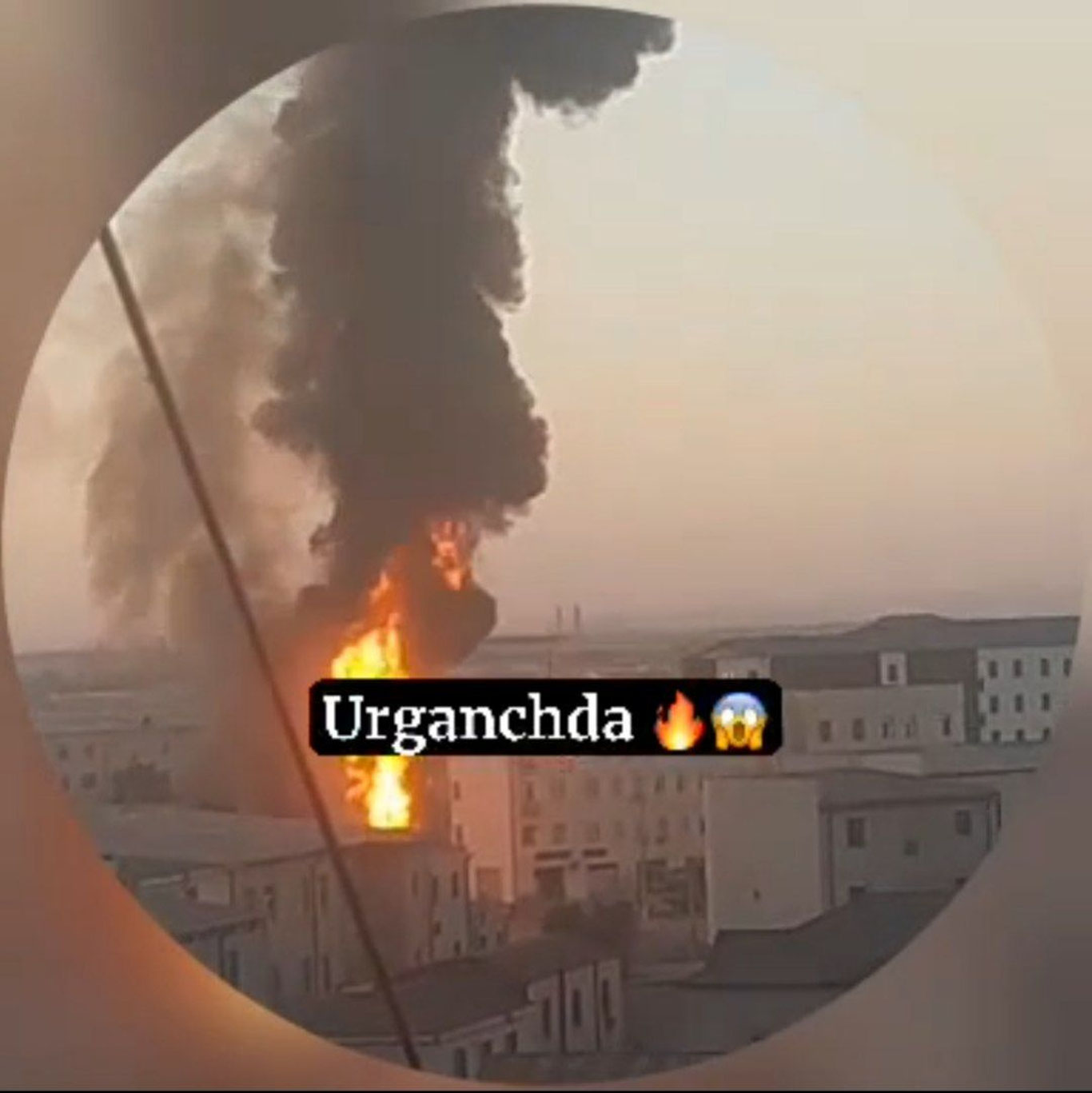 Урганчдаги “заправка”да 3 тонна бензин ёниб кетди