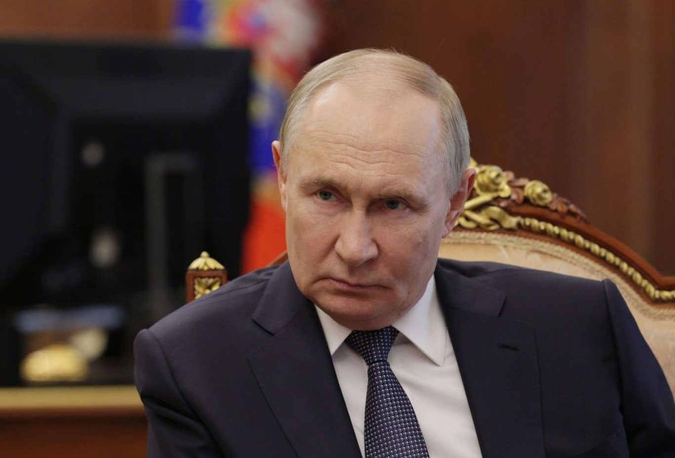 Путин ва Зеленский учрашуви учун нейтрал майдон сифатида Швейцария кўрилмоқда