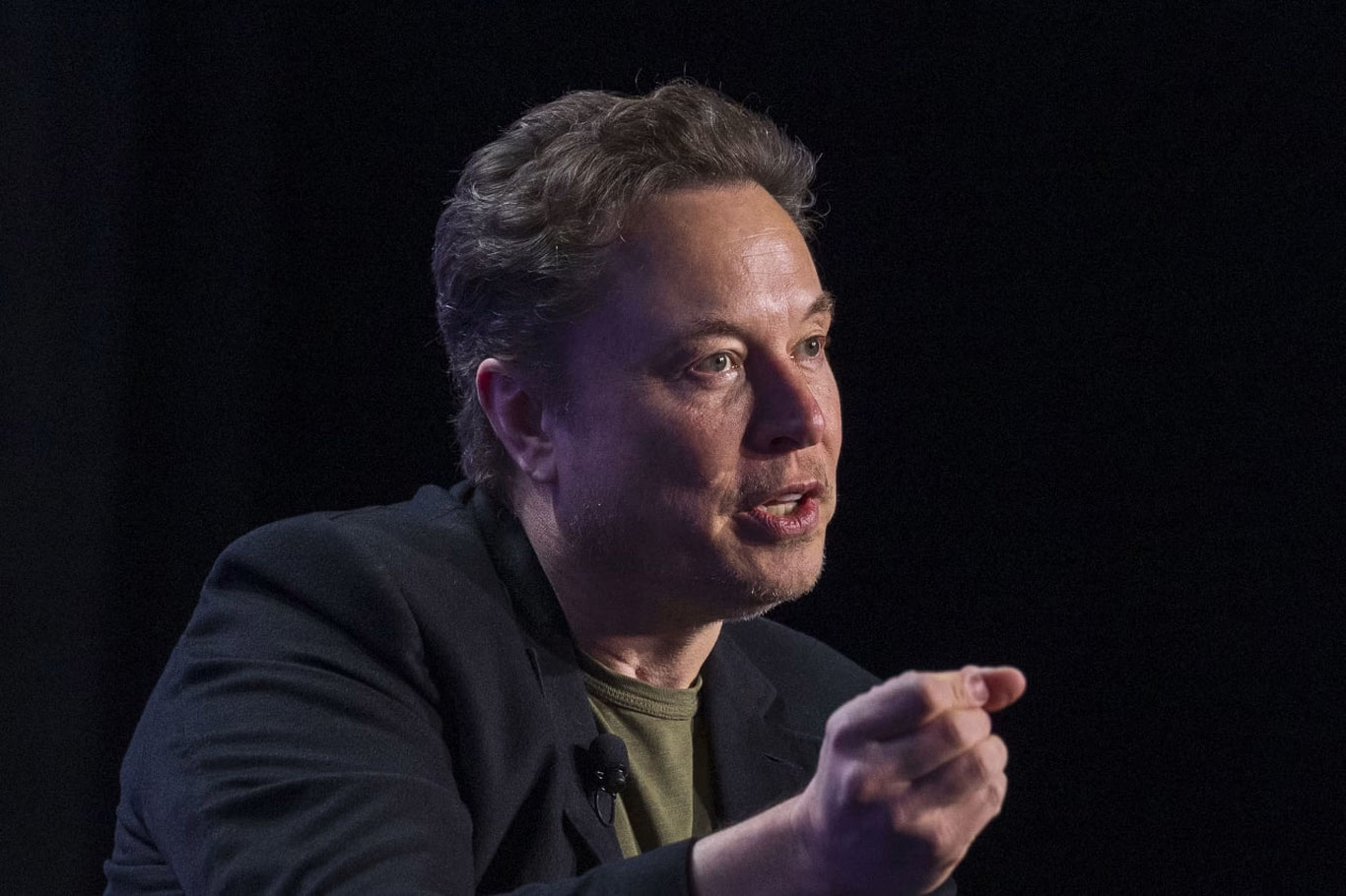 Ilon Mask Apple va OpenAI‘ni sudga berdi