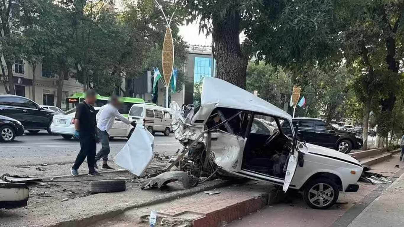 Тошкентда 4 та машина аварияга учради
