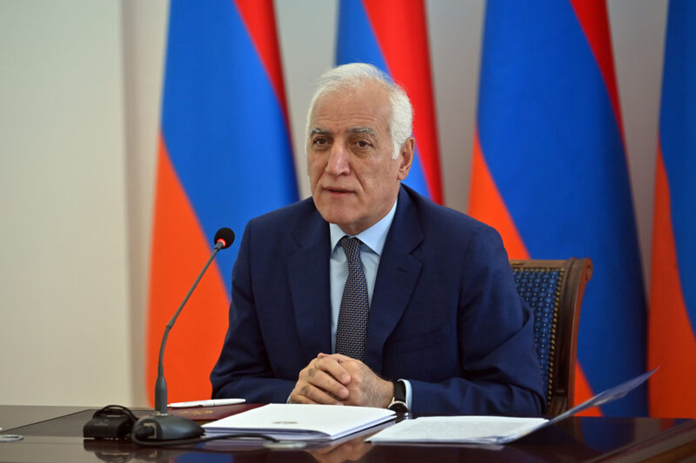 “Арманистон Россия билан “ака-ука” эмас, тенг шериклардир”