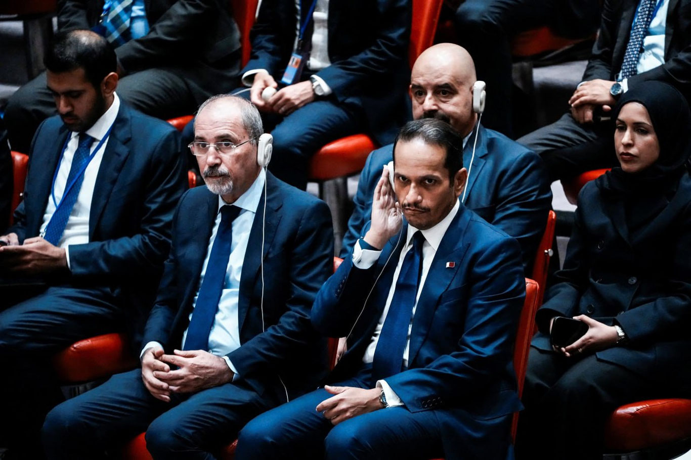Tramp Qatar bosh vaziri bilan uchrashdi