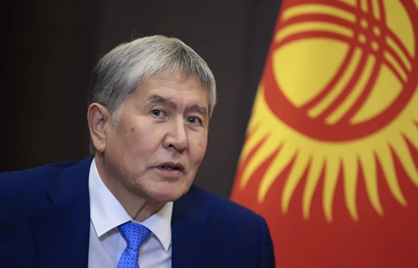 Қирғизистон собиқ президентининг оиласи уйдан мажбуран чиқарилди