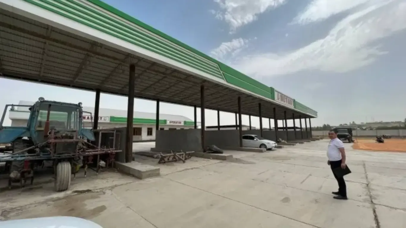 Jizzaxda soliq qarzi tufayli metan zapravka xatlandi