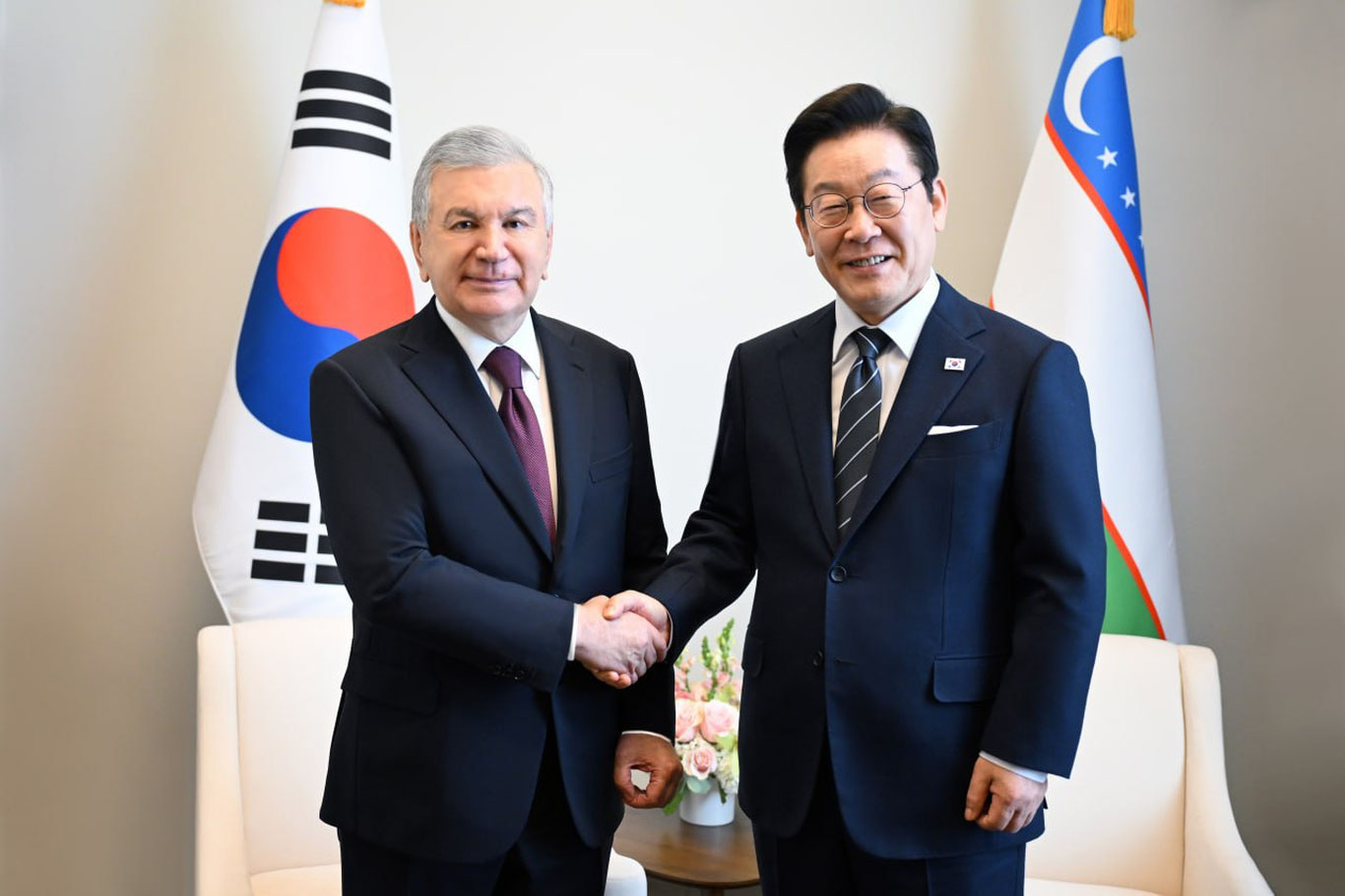 Nyu-Yorkda Shavkat Mirziyoyev va Li Chje Myon uchrashuvi bo‘lib o‘tdi