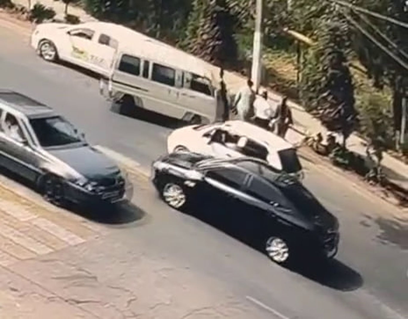 Surxondaryoda Damas haydovchisi 3 kishini urib yubordi