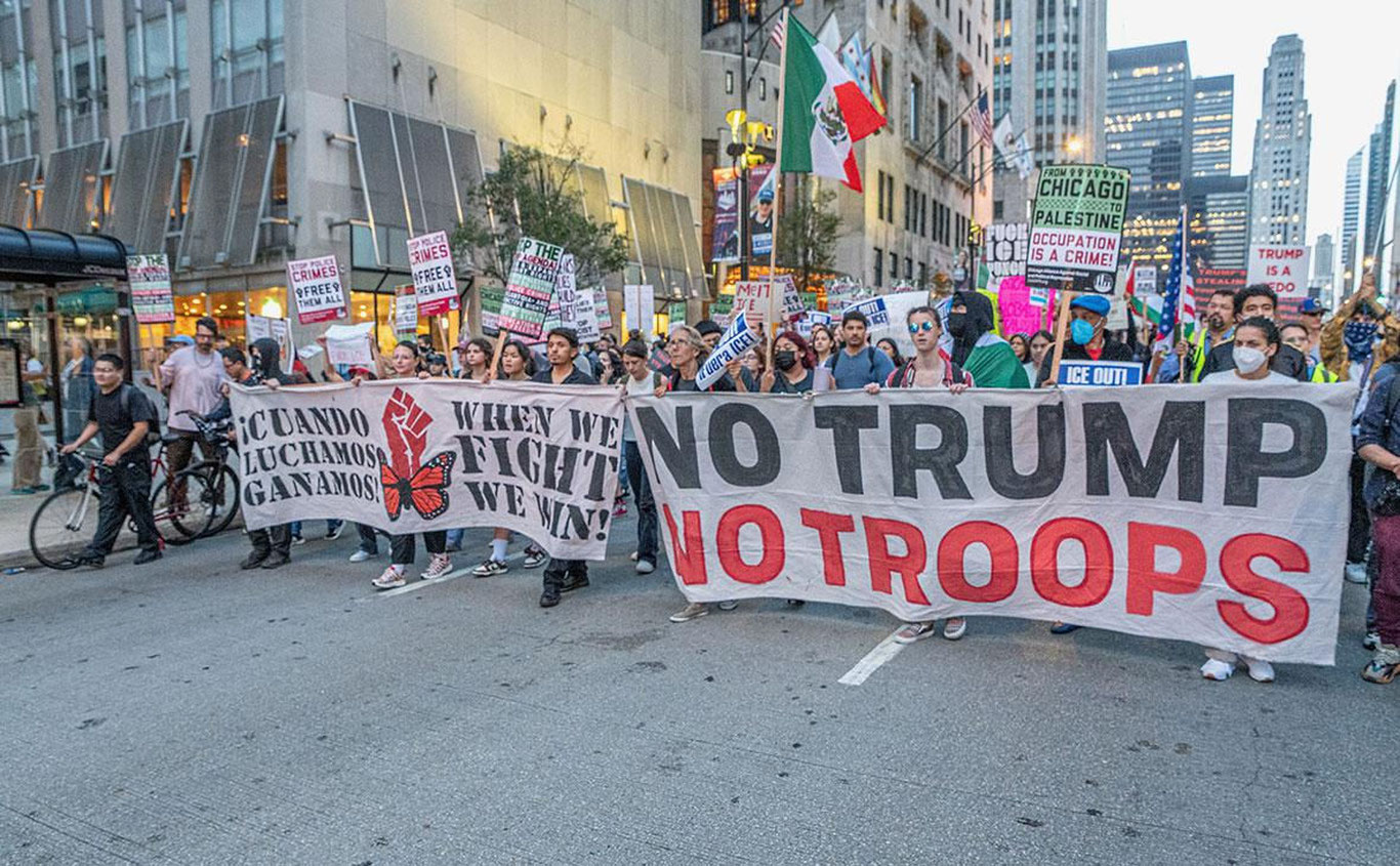 Иллинойс ва Чикаго штатлари Трампни судга берди