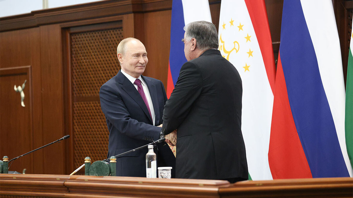 Yevroittifoq Tojikistonni Putinni hibsga olmagani uchun tanqid qildi